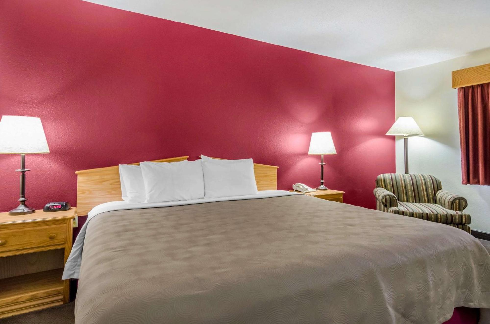 Rodeway Inn Hesston Zewnętrze zdjęcie