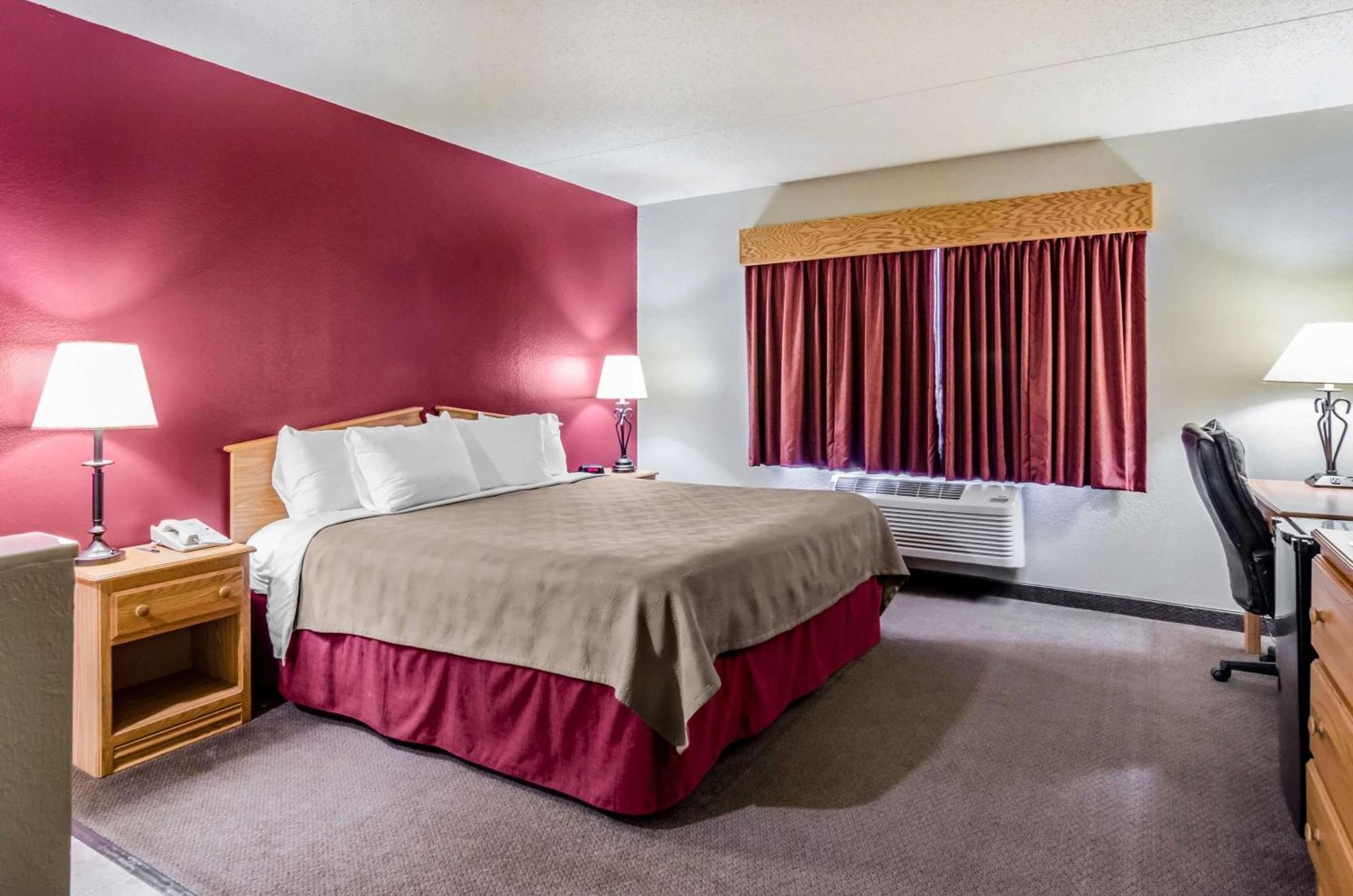 Rodeway Inn Hesston Zewnętrze zdjęcie