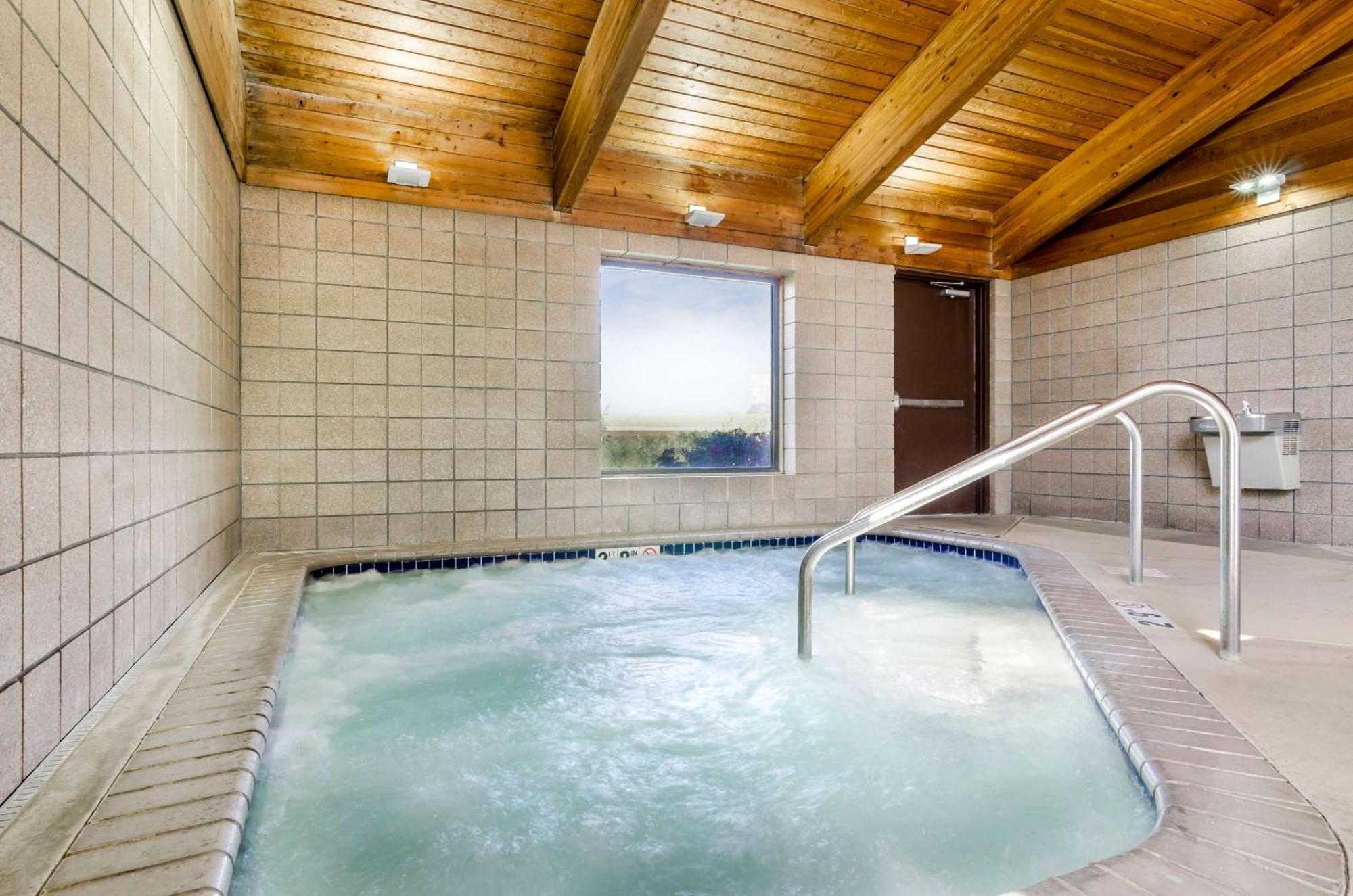 Rodeway Inn Hesston Zewnętrze zdjęcie